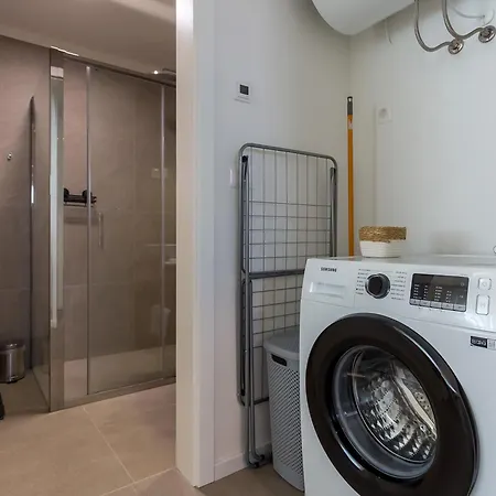 With Parking Space - 24316 Apartman