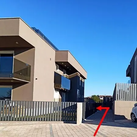 With Parking Space - 24316 * Poreč